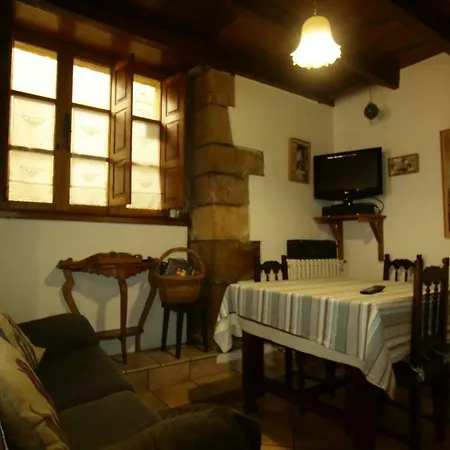 Casa El Santu Holiday home *